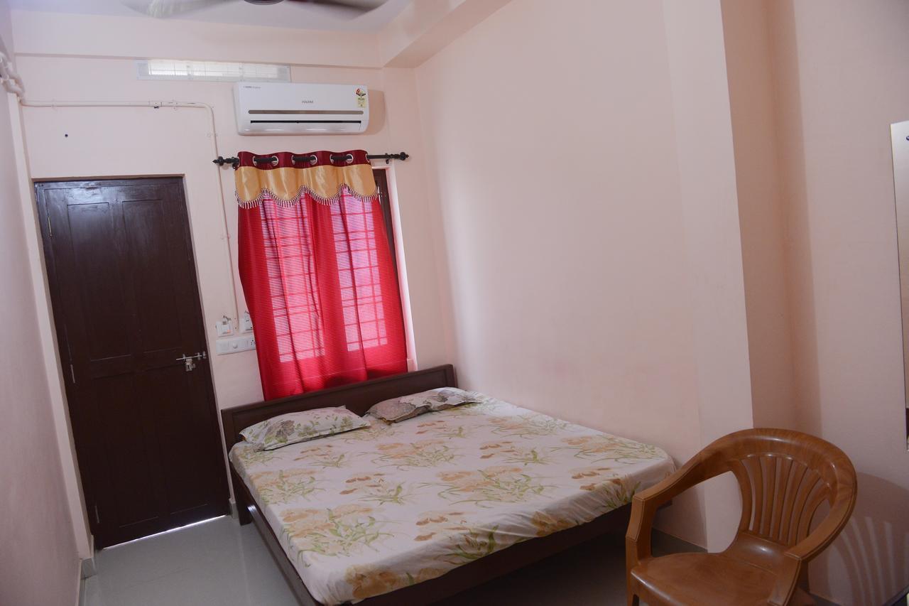 Ppg Tourist Home Chottanikara Chambre photo